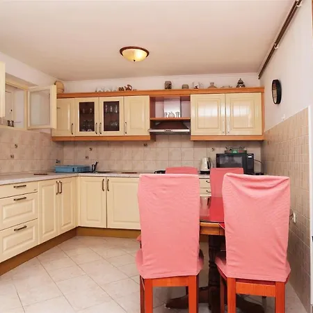 Marko Apartment Makarska